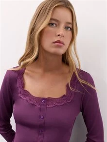 Nöista Deep Purple Slim-Fit T-Shirt. Square Neckline Lace, Soft Suitable. Y2K Romantic, Sweet, Simple, Daily Everyday Brunch Date, Campus, Fall, Elegant - Purple - View 2
