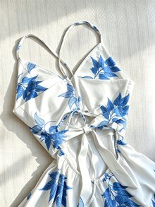 Franclia Vestido Feminino Vintage Francês de Verão Novo com Estampa Floral Verde, Alças Finas, Decote em V, Cintura Marcada, Linha A, Curto, Estilo Férias, Minimalista, Sexy, Estilo Fada - Azul e Branco - Visão 2