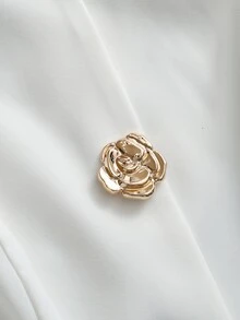 Rosivaux 纯白色无袖背心，垂坠感面料修身利落，A字不对称下摆搭配玫瑰金纽扣，打造优雅通勤都市时尚风格。 - 白色 - 查看 12