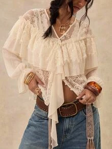 Easelle Vintage Bohemian V-Neck Lace Patchwork Romantic Women's Blouse - Beige - View 1