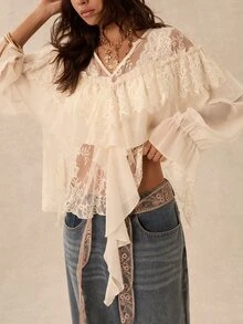 Easelle Vintage Bohemian V-Neck Lace Patchwork Romantic Women's Blouse - Beige - View 5