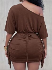 Slaydiva Plus Size Women's Letter Print Asymmetric Neck Batwing Sleeve Ruched Tassel Trim Fitted Dress Autumn Vacation Brown Baggy Casual Formal - Rust Brown - View 2