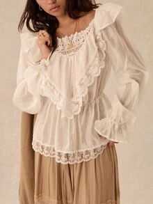 Easelle Blus Wanita Motif Renda Patchwork Romantis Gaya Bohemian Vintage yang Mengencangkan Pinggang - Putih - View 8