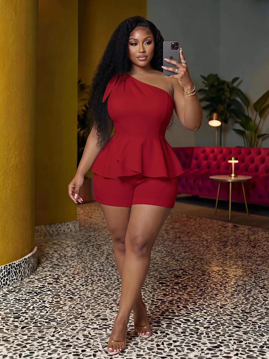 Veslaya Women's Plus Size Summer Casual Solid Color One-Shoulder Top And Shorts 2-Piece Set - Red - View 1