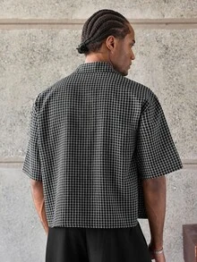 ESTAVOR Men's Plaid Single-Breasted Casual Versatile Daily Travel Short Sleeve Shirt - Black - View 4