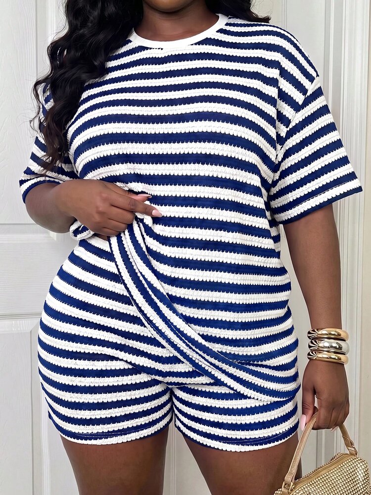 Slaydiva Plus Size Women's Blue And White Short Sleeve T-Shirt And Shorts Casual Traditional 2 Pieces Set Vacation Office Formal Beach Summer - Blue - View 7