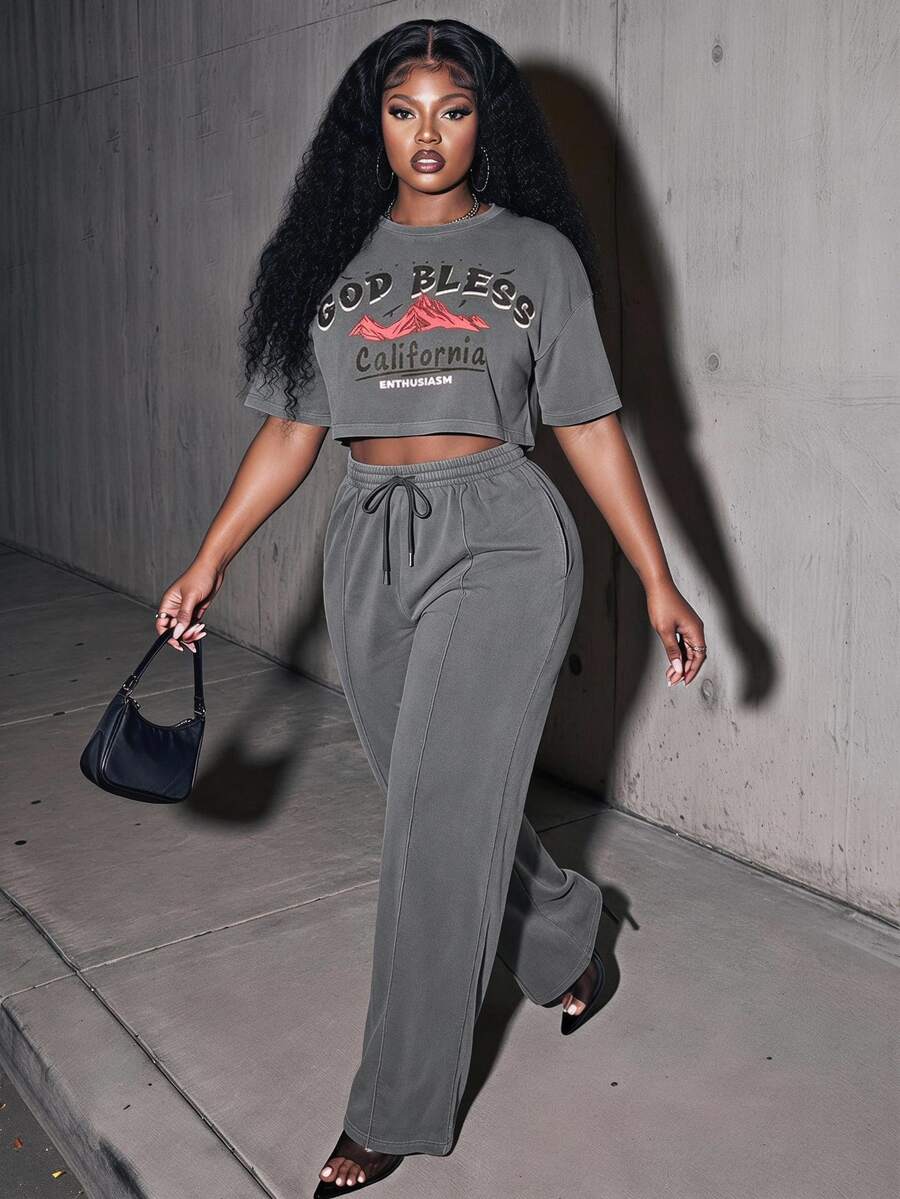 Slaydiva Plus Size Women 2pcs/Set Casual Street Style Short Tee And Loose Sweatpants - Grey - View 1
