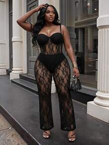 Slaydiva جمبسوت أسود دانتيل شفاف مقاس كبير بحمالات رفيعة وكوب وساق واسعة، أنيق وجذاب، مناسب للمواعدة والحفلات الصاخبة والصيف - الأسود - مشاهدة 2