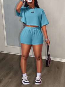 Slaydiva Setelan Olahraga Kasual Musim Panas Warna Biru Muda untuk Wanita, Ukuran Plus, Gaya Jalanan Retro, Atasan Crop Lengan Pendek Leher Bulat dan Celana Pendek Super Pendek - Biru - View 8