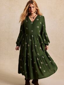 GlowEve CURVE Plus Size Women's French Style 3D Floral Embroidered V-Neck Lantern Sleeve Casual Loose Multi-Layer Tiered Dress, Suitable For Spring/Autumn Commuting, Outdoor Trips And Vacations - Green - View 6