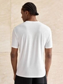 ESTAVOR Men's 1/4 Collar Short Sleeve Solid Color Fashion Versatile T-Shirt - White - View 2