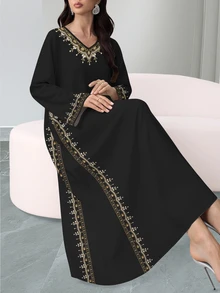 SHEIN Najma [印花設計] 女款花卉仿珍珠印花V領長袖優雅端莊正式大尺碼阿拉伯風夏季黑色金飾Abaya長袍 - 彩色 - 查看 6