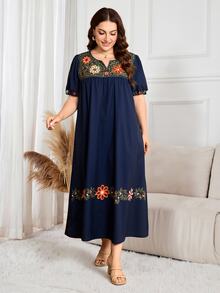 Lacomfia [Printed Design] Plus Size Women's Embroidered Textured Loose Fit Wide Hem Placement Floral Puff Short Sleeve Loose Floral Vacation Dress - Navy Blue - View 4