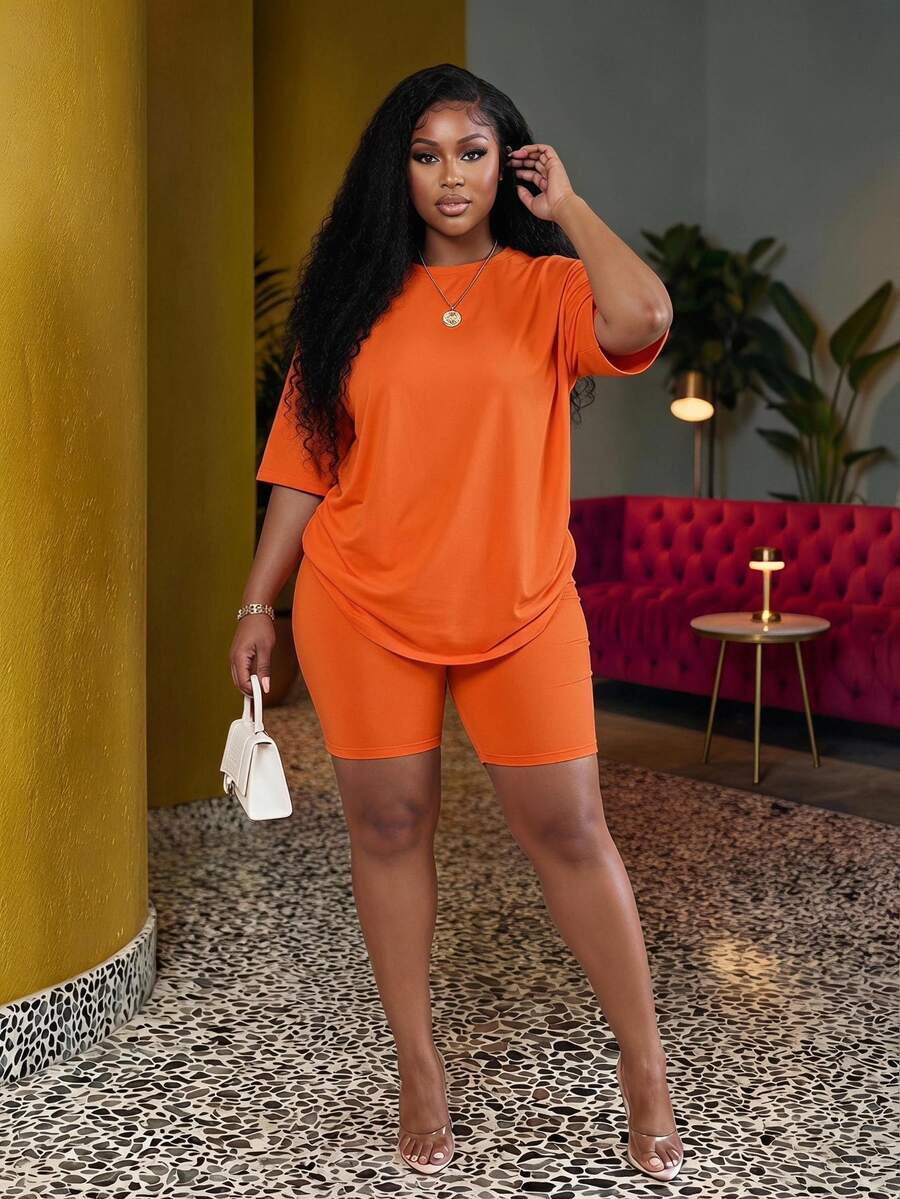 Slaydiva Plus Size Summer Casual Soft Solid Color Short Sleeve T-Shirt And Shorts 2 Pieces Set Thanksgiving Formal Gym Red