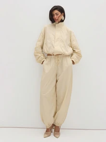 MUSEYN Beige Balloon Ruched Elastic Waistband Pants Statement Fashion-Forward Everyday Office Sports Summer New Season Capsule Wardrobe Casual - Apricot - View 6