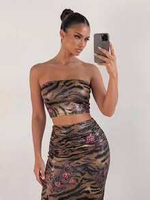 Sirith Women's All-Over Print Bandeau Top And Floral Print Skirt 2 Pieces Set - Multicolor - View 4