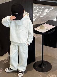 SHEIN Little Byeori 2件組兒童小男孩休閒簡約百搭日常舒適字母3D印花連帽衛衣寬鬆套頭灰色長袖運動衫直筒寬鬆運動長褲針織衛衣套裝，適合日常穿著、學校、外出、運動，春夏秋冬四季適用 - 灰色 - 查看 7