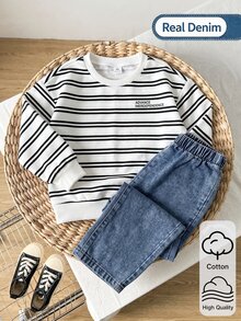 SHEIN Genkimix Kids 男童時尚兩件套，灰色針織圓領長袖套頭衛衣與假口袋牛仔褲休閒套裝，簡約設計，適合日常穿著、上學、旅行、度假、放鬆、曬日光浴 - 黑與白 - 查看 3