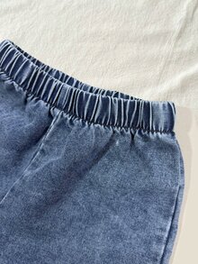 SHEIN Genkimix Kids 男童時尚兩件套，灰色針織圓領長袖套頭衛衣與假口袋牛仔褲休閒套裝，簡約設計，適合日常穿著、上學、旅行、度假、放鬆、曬日光浴 - 黑與白 - 查看 5