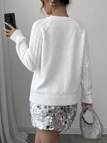 SHEIN Elenzya 秋冬新款白色扭繩纜繩針織圓領長袖亮片蝴蝶結休閒優雅女款套頭毛衣 - 白色 - 查看 3