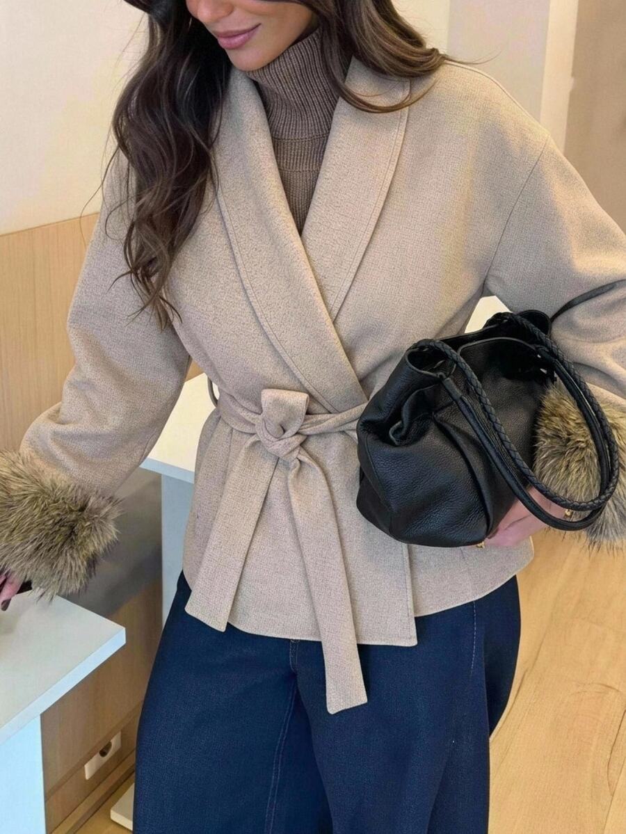 Aloruh Women's Vintage Faux Fur Beige Cuff Overcoat,Fall,Casual,Elegant Occasion,Solid Color Short Coat,Business Commuter Jacket,Old Money Style Winter Coat
