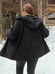 Muchica Plus Size Women's Raglan Long Sleeve Zip-Up Hooded Jacket - Black - View 2