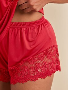 SHEIN BAE CURVE 蕾絲拼接高彈力針織性感露背吊帶上衣 & 短褲大尺碼睡衣套裝 - 紅色 - 查看 9