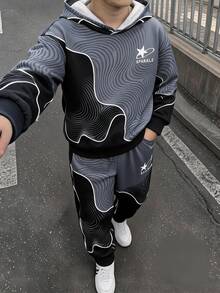 SHEIN 2件組兒童大童男孩休閒百搭運動日常舒適酷炫印花圖案連帽衛衣寬鬆套頭長袖針織運動衫與慢跑褲套裝，適合秋冬春季，適用於戶外玩耍、學校、街頭風、派對及居家休閒 - 灰色 - 查看 5