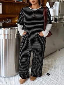 Muchica Set Kaos dan Celana Berlapis Garis-garis Hitam Putih Ukuran Besar, Kasual Tradisional Musim Gugur Musim Dingin, Cocok untuk Acara Santai, Formal, dan Ulang Tahun. - Hitam dan Putih - View 4