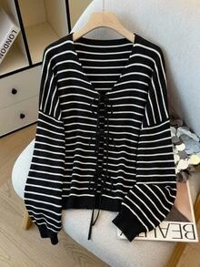 SHEIN CURVE+ 大尺碼女款休閒可愛優雅條紋前綁帶寬鬆開襟衫，秋冬款，2026 22W 正式度假晚宴黑白配色 - 黑與白 - 查看 7