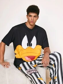 LOONEY TUNES X SHEIN Men's Cartoon Print Round Neck Short Sleeve Top And Striped Print Pants Casual Pajama Set - Black - View 5