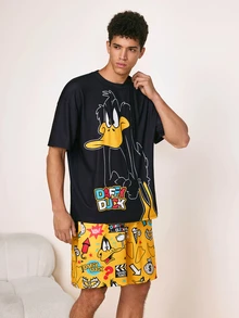 LOONEY TUNES X SHEIN Men's Cartoon Print Round Neck Short Sleeve Top And Pocket Drawstring Waist Shorts Loungewear Set - Black - View 3