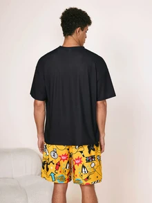 LOONEY TUNES X SHEIN Men's Cartoon Print Round Neck Short Sleeve Top And Pocket Drawstring Waist Shorts Loungewear Set - Black - View 2