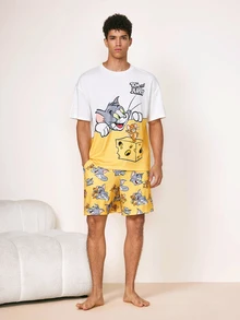 TOM & JERRY X SHEIN Men's Cartoon Print Short Sleeve Top And Shorts Loungewear Set - Yellow - View 4