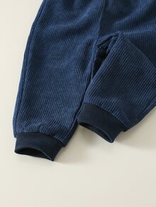 SHEIN 中性嬰兒男孩/女孩幼兒 2件組秋冬保暖內裡加厚休閒可愛熊刺繡貼布繡 2合1衛衣套裝，燈芯絨吊帶褲 2合1套裝，嬰兒冬季套裝，聖誕 - 藏蓝色 - 查看 6