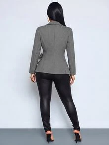 SOLERSUN Blazer Wanita Motif Houndstooth dengan Kerah Lapel, Pinggang Twist Berkerut, Kancing Logam dan Kelim Asimetris untuk Harian, Santai dan Pesta - Hitam dan Putih - View 3