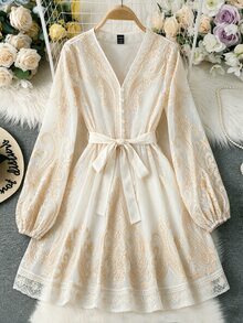 Franclia Gaun Midi Wanita Elegan dan Romantis dengan Motif Paisley, Gaun Pernikahan Musim Gugur, Pesta Kebun, Pesta Teh, Warna Putih Gading - Aprikot - View 1