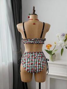SHEIN Swim 大码女式泳装，甜美可爱沙滩度假随机红色樱桃印花系带荷叶边两件套 - 彩色 - 查看 4