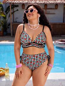 SHEIN Swim 大码女式泳装，甜美可爱沙滩度假随机红色樱桃印花系带荷叶边两件套 - 彩色 - 查看 5