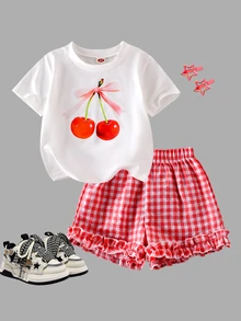 SHEIN Genkimix Kids 2件組女童品牌T恤套裝，韓系嬰幼兒西式寬鬆可愛短版上衣兩件套，夏季7歲生日櫻桃配色白色紅色 - 白色 - 查看 7