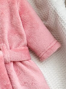 SHEIN 新生兒長袖連帽抓絨微笑圖案刺繡秋冬睡衣居家服 親子套裝 柔粉色 女嬰可愛風 - 粉色 - 查看 8