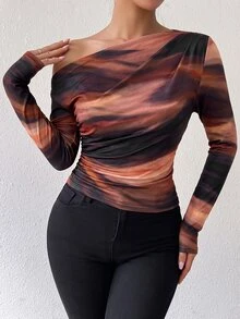 SHEIN LUNE Marble Gradient Print Asymmetric Asymmetrical Neck Long Sleeve T-Shirt With Pleats Graphic Tees Women Tops For Spring Outfit - Redwood - View 6