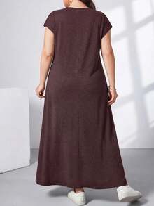 Shapeblank Plus Size Women Solid Color Round Neck Short Sleeve Pocket Casual Dress - Redwood - View 2