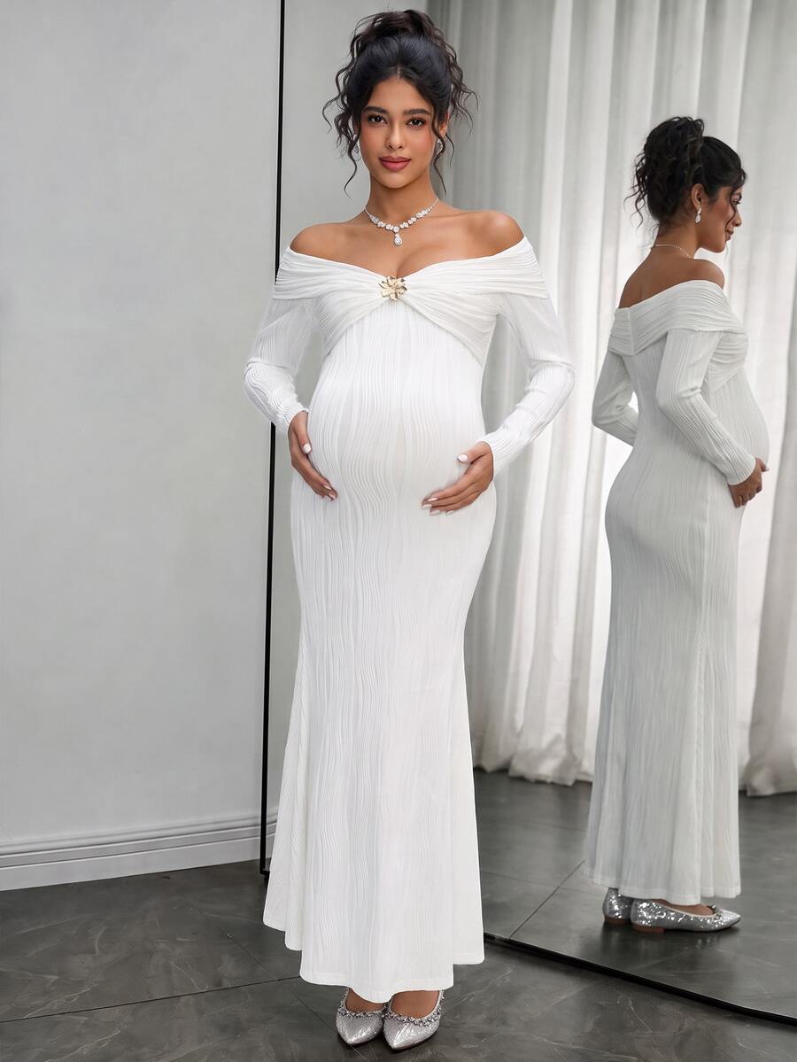 Momance Elegant Textured Solid Color Metal Decor Fitted Off-Shoulder Long Sleeve Mermaid Maternity Dress - White - View 1