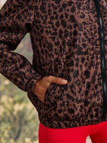 Exploreva Exploreva Women's All-Over Print Zip-Up Casual Versatile Daily Outdoor Jacket - Brown - View 6