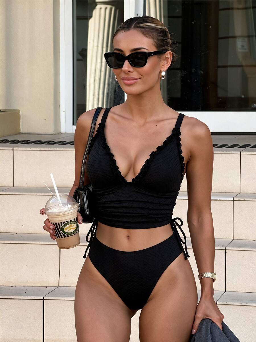 SHEIN Swim 女款夏季兩件式海灘套裝，黑色針織提花面料，深V領，可調節雙肩帶，抓皺休閒海灘穿搭，泳池派對比基尼套裝，兩件式泳衣