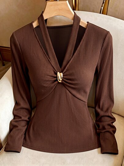 Linhara CURVE Plus Size Women's Elegant Brown Halter Neck V-Neck Long Sleeve Slim Fit Flattering T-Shirt, Autumn/Winter Unique Elegant Inner Layer Base Top With Small Gold Ornament On Neckline