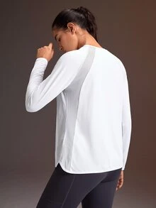 Powerista Women's Solid Color Round Neck Raglan Long Sleeve Sports T-Shirt - White - View 2