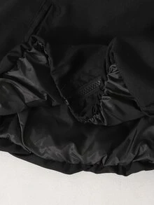 SHEIN 女青少年領口拉鍊夾克，寬鬆落肩休閒短版上衣，彈性下擺設計，極簡純色百搭風格，俐落長袖版型，耐穿易打理面料，適合學生日常上學、出遊、購物、通勤，春秋萬用休閒外套上衣，隨性街頭風 - 黑色 - 查看 8