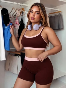 SHEIN Sovereign Charm Baju Renang Wanita Ukuran Plus Musim Panas 2026 Terbaru, Motif Patchwork Olahraga, Tali Bahu yang Dapat Diatur, Leher Bulat, Pinggang Tinggi, Celana Bermuda, Potongan Kaki Datar, 2 Potong - Coffee Brown - View 5